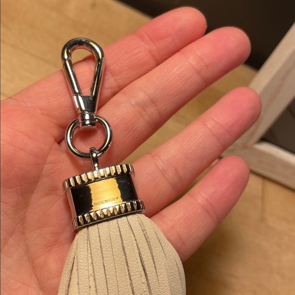 Alexander McQueen Leather Tassel Fringe Bag Charm Keychain! - Picture 3 of 6